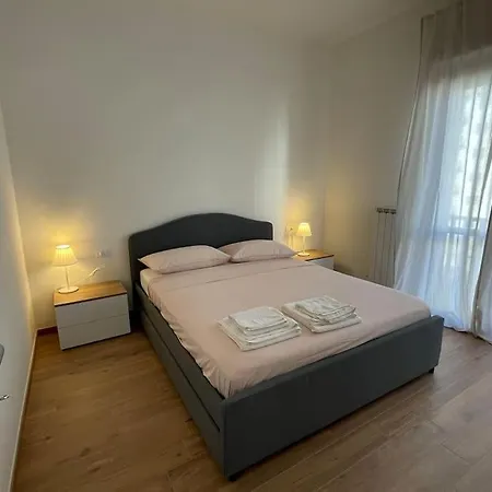 Al Mare Da Ombretta * ペスカーラ