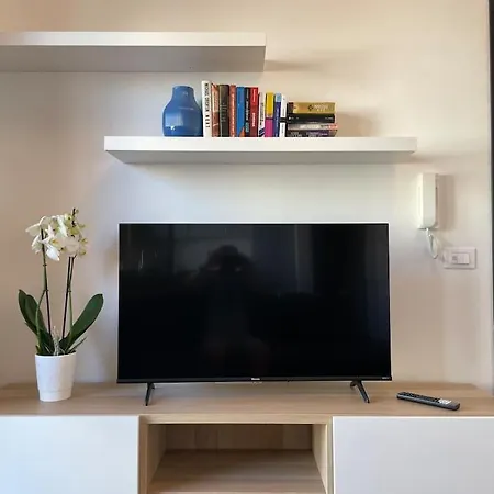 Al Mare Da Ombretta Apartment