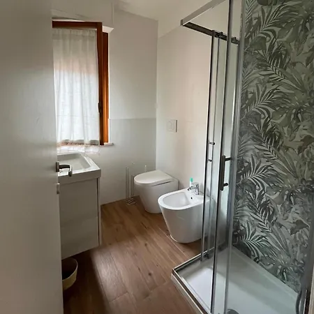 Al Mare Da Ombretta Apartment *